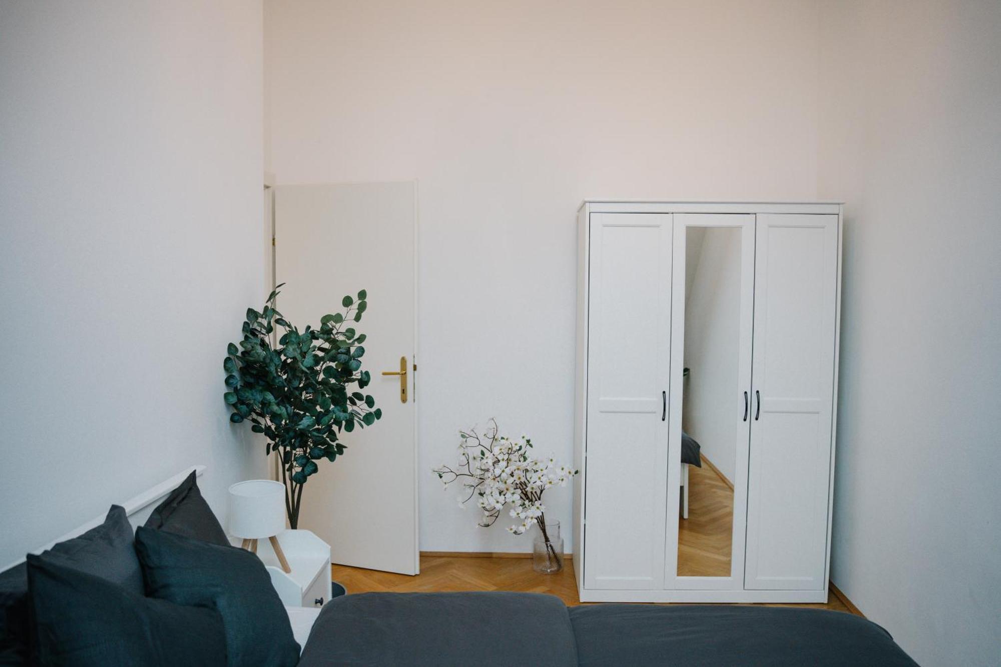 110Qm, 4 Bedrooms, Near Schoenbrunn - Axara Housing Osw 33 Wien Exterior foto